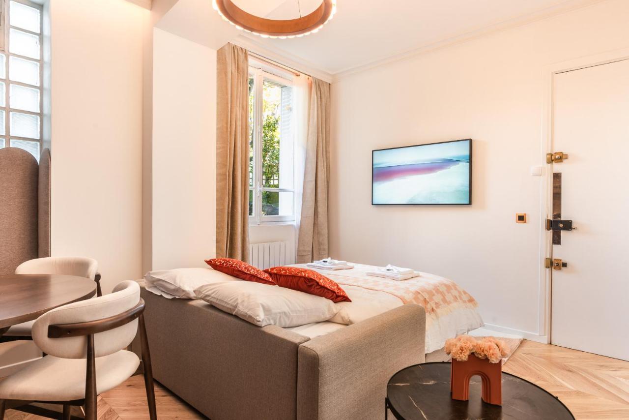 Charming And Cosy Apartment For 4 Guests Parigi Esterno foto